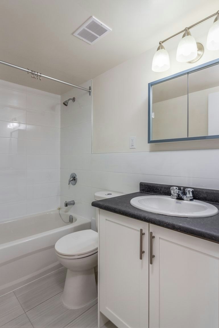 135 Fenelon Drive, Toronto, ON, M3A 3K8 - 6