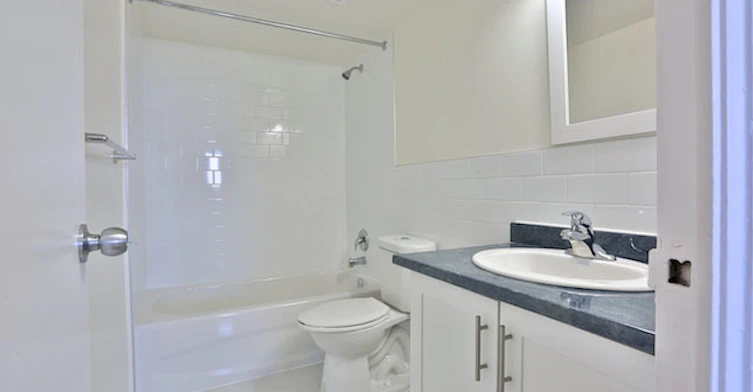 135 Fenelon Drive, Toronto, ON, M3A 3K8