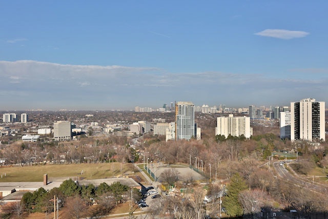 135 Fenelon Drive, Toronto, ON, M3A 3K8 - 4