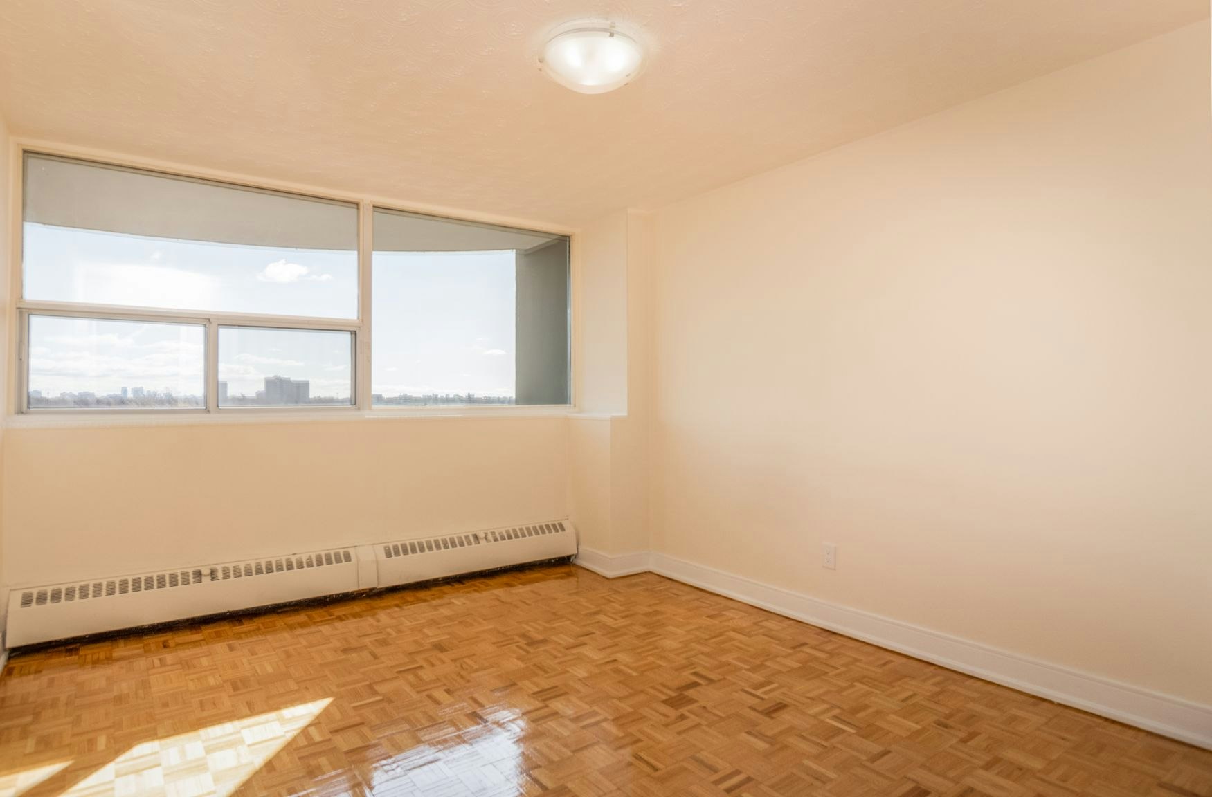 135 Fenelon Drive, Toronto, ON, M3A 3K8 - 4