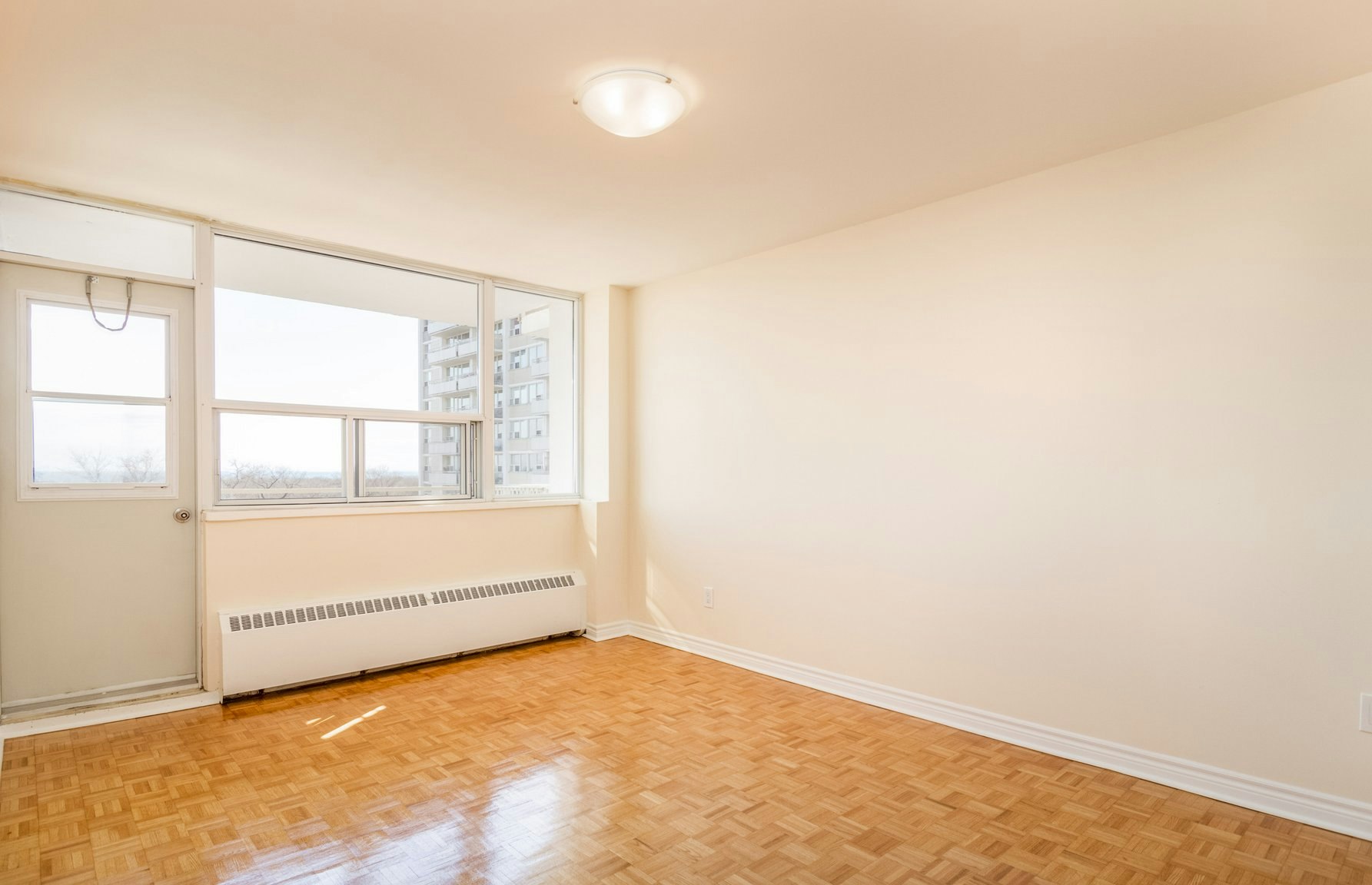 45 Oakmount Road, Toronto, ON, M6P 2L4 - 13