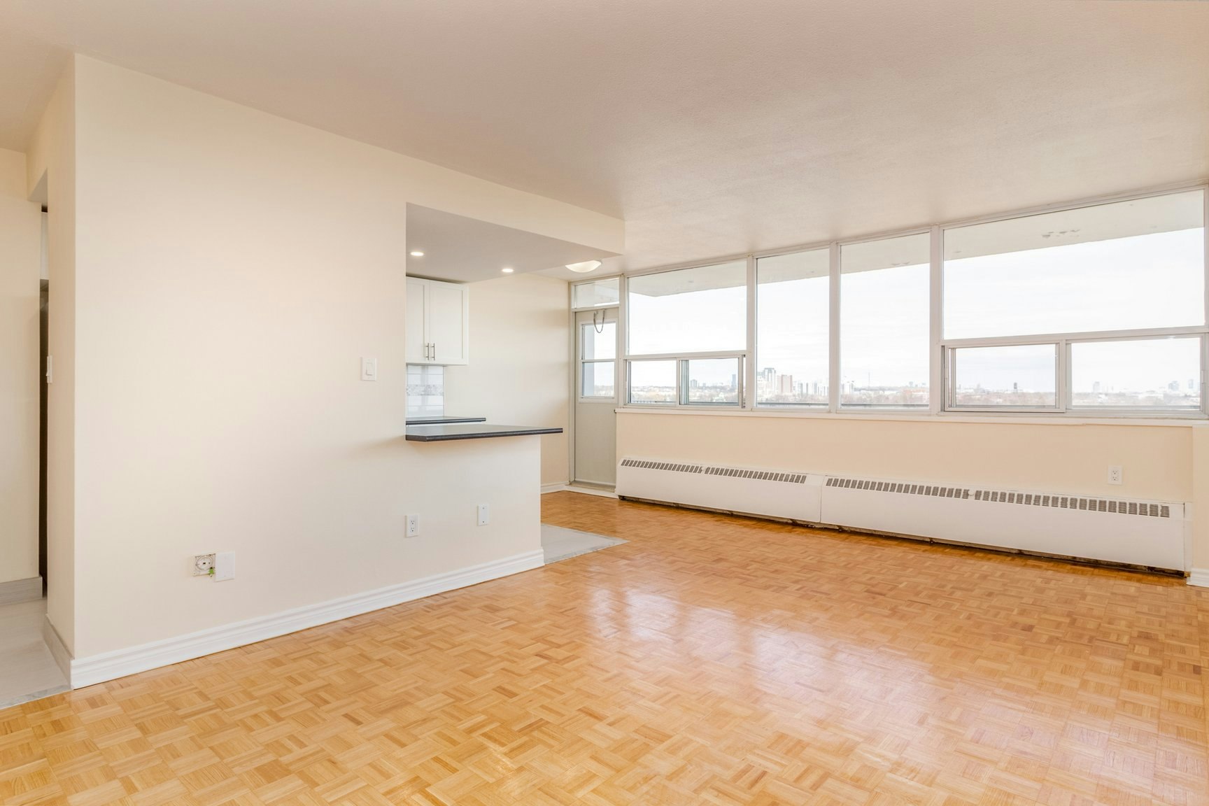 55 Oakmount Road, Toronto, ON, M6P 2M5 - 8