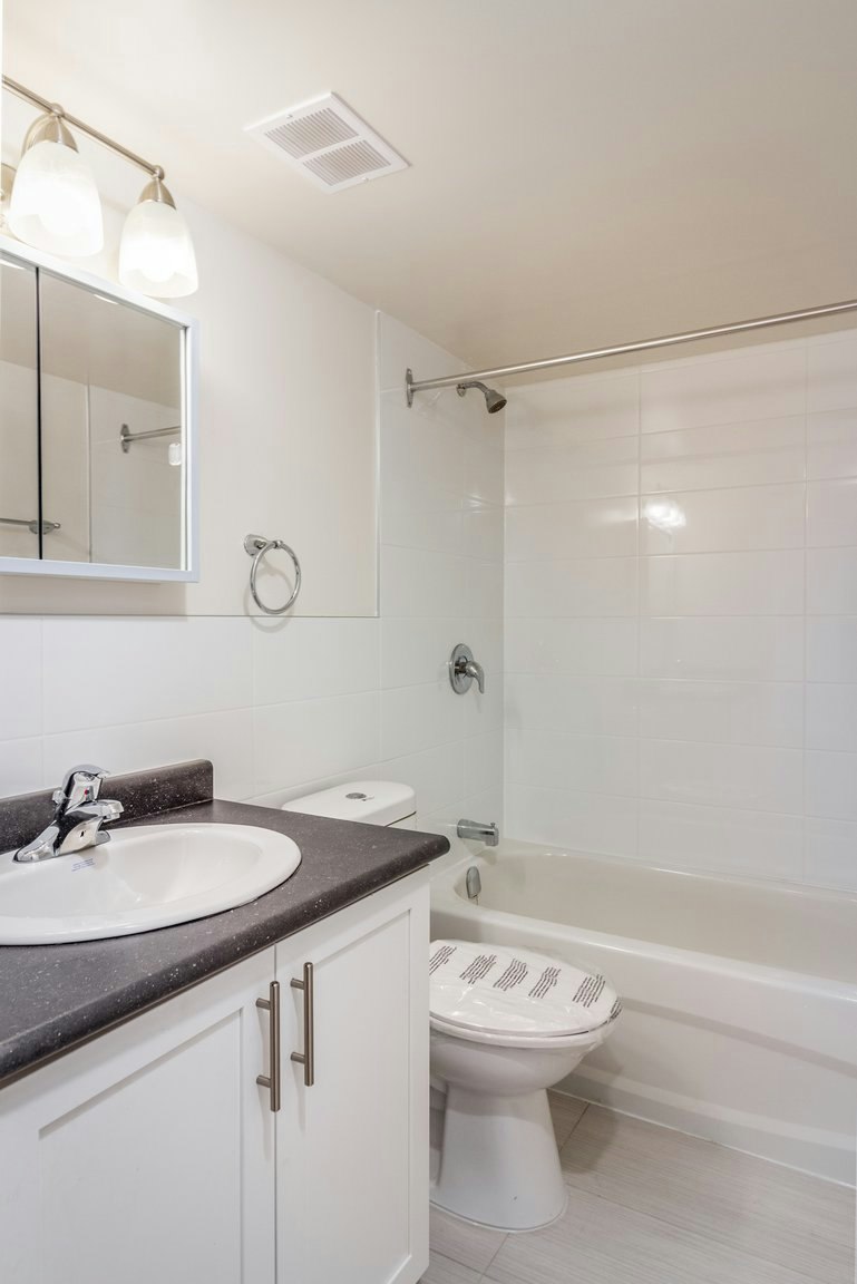 55 Oakmount Road, Toronto, ON, M6P 2M5 - 3
