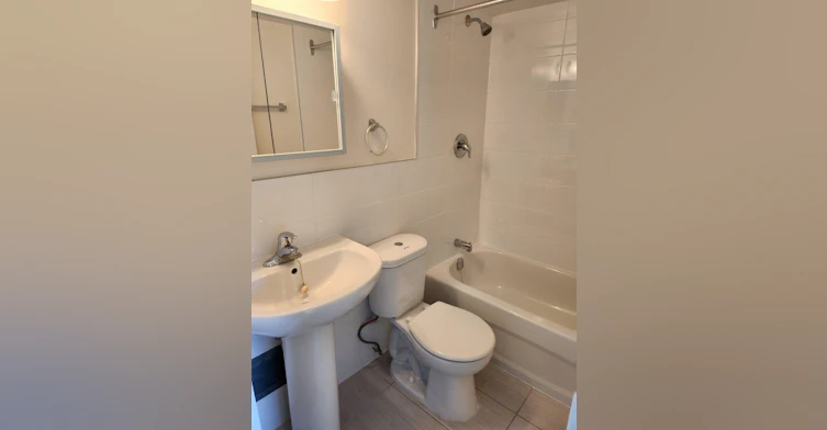 55 Oakmount Road, Toronto, ON, M6P 2M5 - 4