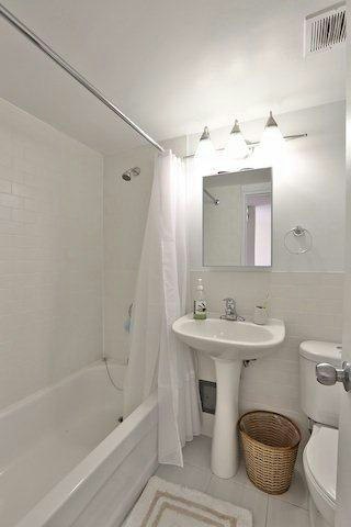 55 Oakmount Road, Toronto, ON, M6P 2M5 - 2
