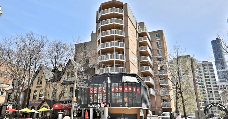 25 Wellesley Street East, Toronto, ON, M4Y 3B2 - 6