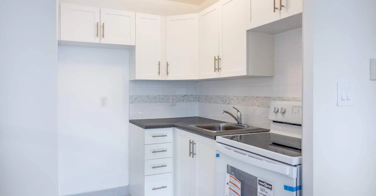 95 Havenbrook Boulevard, Toronto, ON, M2J 1A9 - 4