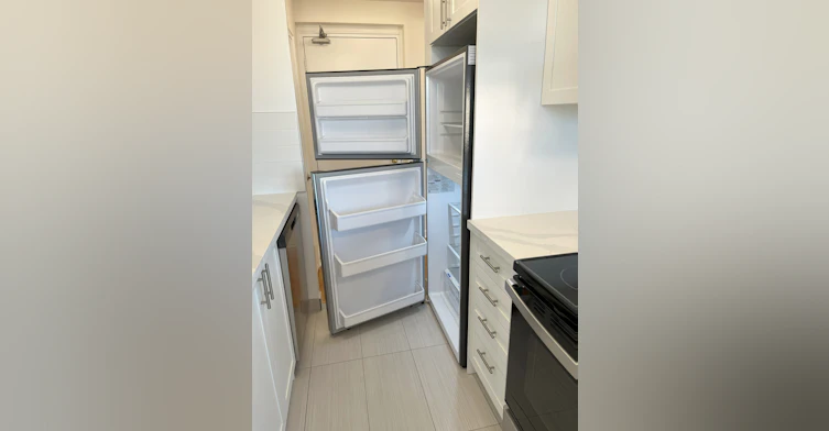 21 Tichester Road, Toronto, ON, M5P 3M4 - 5
