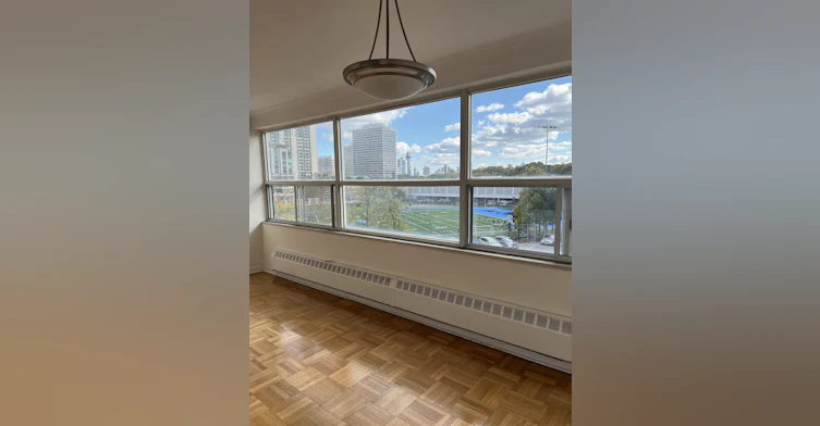 21 Tichester Road, Toronto, ON, M5P 3M4 - 10