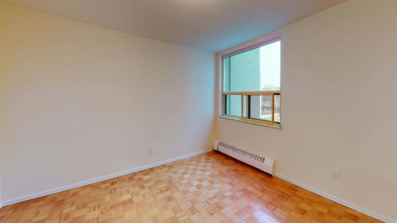 170 Dudley Avenue, Markham, ON, L3T 2E7 - 4