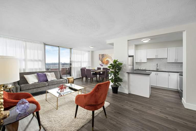 0611-301 Dixon Road, Toronto, ON, M9R 1S2 - 11