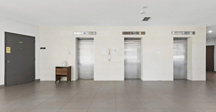 0611-301 Dixon Road, Toronto, ON, M9R 1S2 - 15