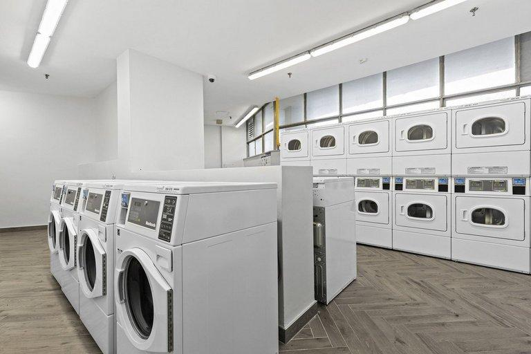 0611-301 Dixon Road, Toronto, ON, M9R 1S2 - 16