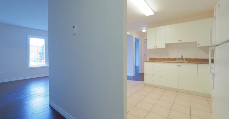 4-1678 Russell Road, Ottawa, ON, K1G 0M8 - 11