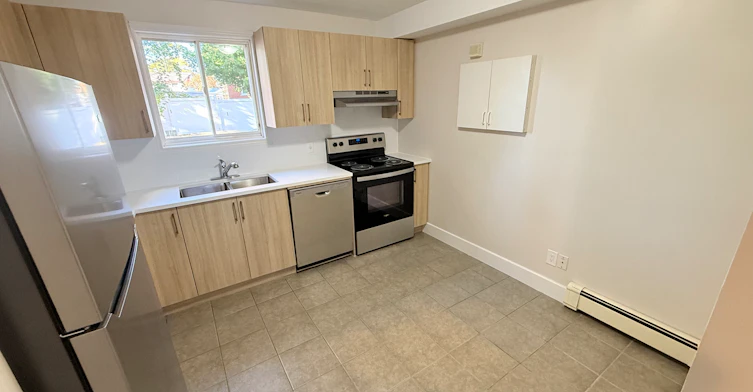 1-1660 Russell Road, Ottawa, ON, K1G 0M8 - 7