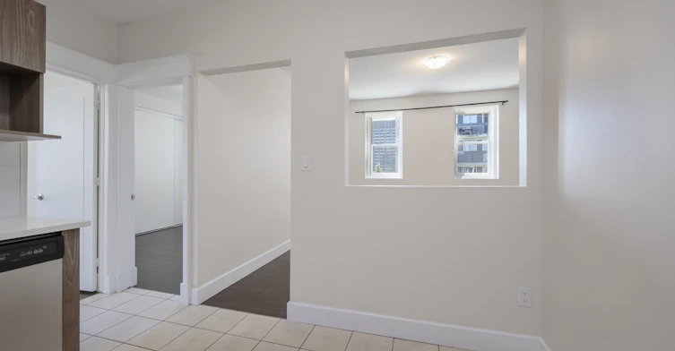 16-385 Bell Street South, Ottawa, ON, K1S 4K3 - 9