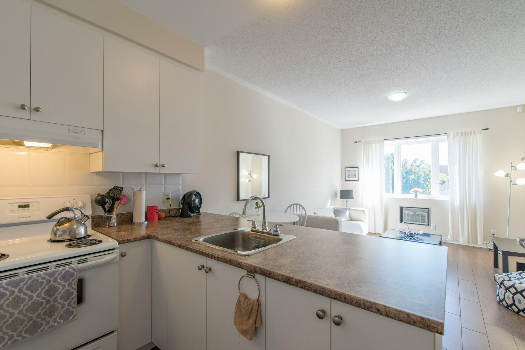 14-307 Lebreton Street South, Ottawa, ON, K1S 4L4 - 9