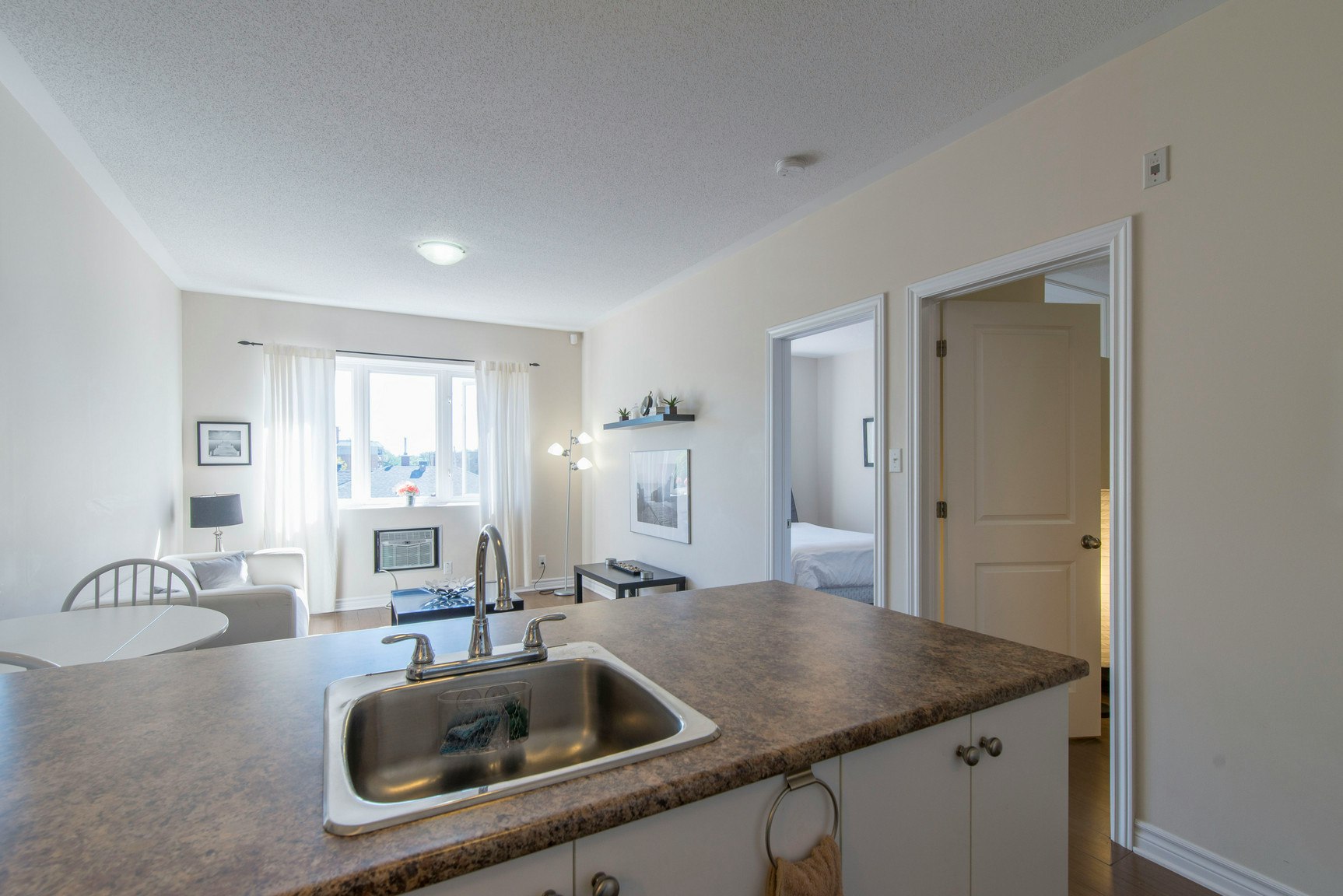 14-307 Lebreton Street South, Ottawa, ON, K1S 4L4 - 8