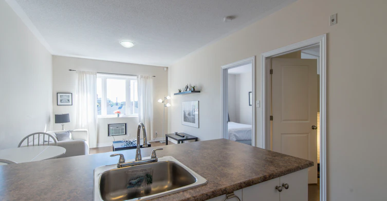 14-307 Lebreton Street South, Ottawa, ON, K1S 4L4 - 8