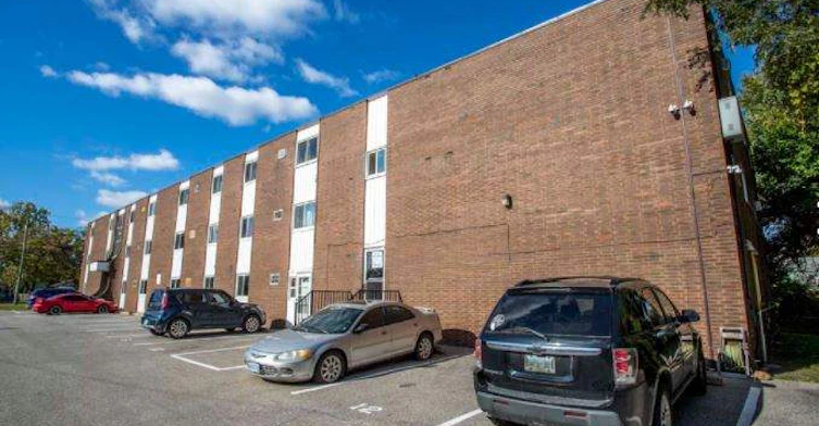3655 Sandwich Street, Windsor, ON, N8Y 1G4 - 6