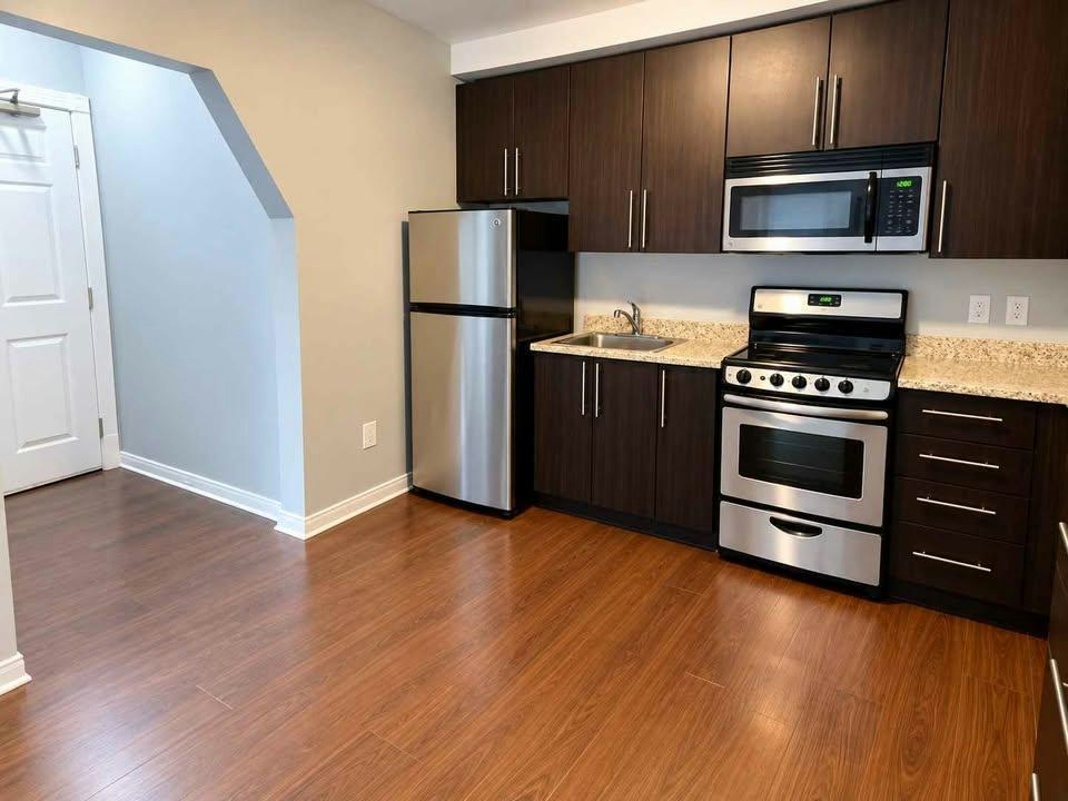 G18-353 Friel Street, Ottawa, ON, K1N 7W7
