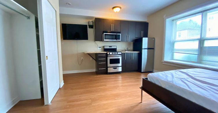 G28-353 Friel Street, Ottawa, ON, K1N 7W7