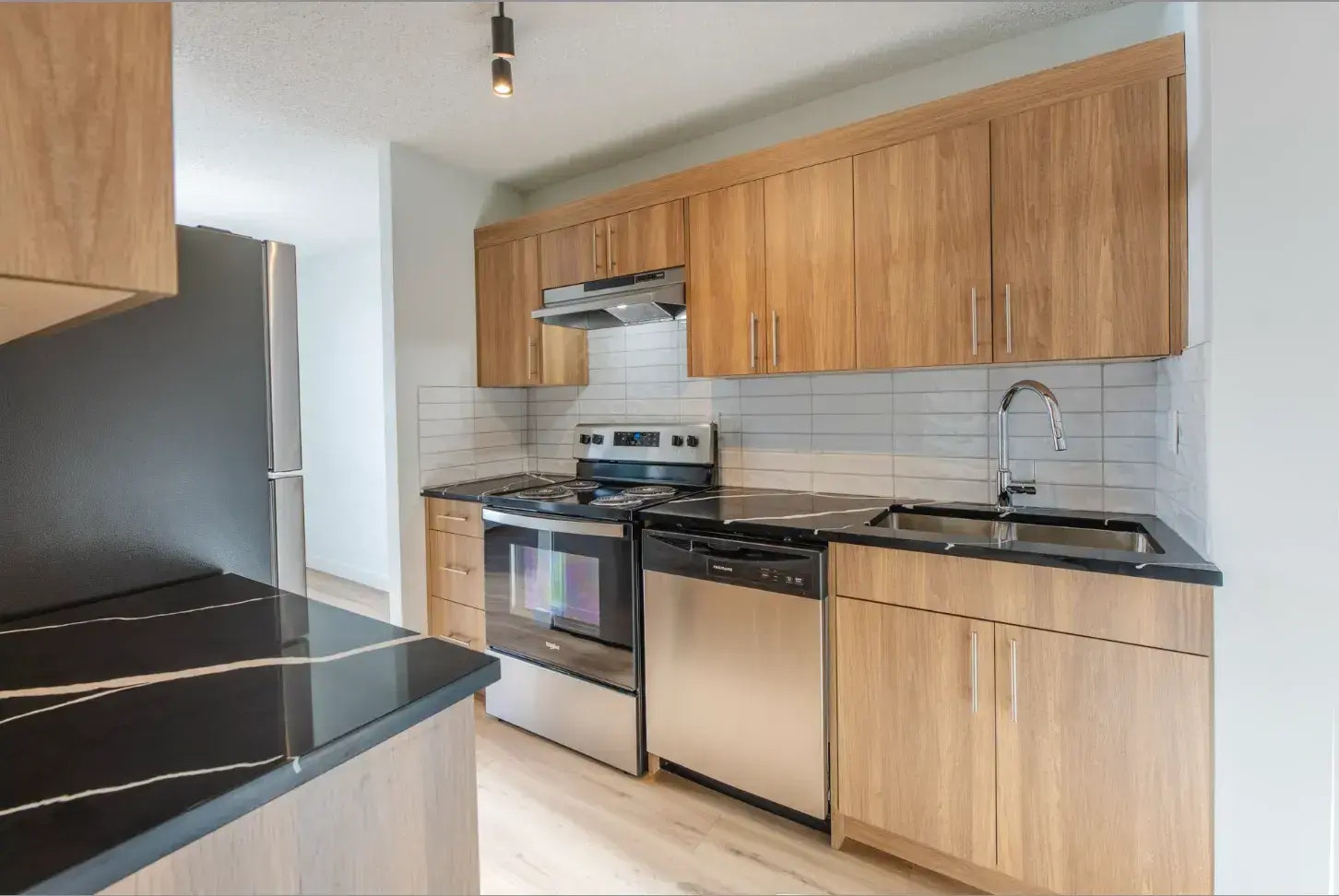 301-1228 13 Avenue SW, Calgary, AB, T3C 0T1 - 9