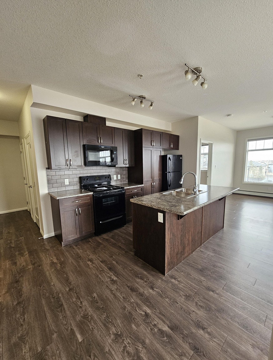 2474 Bowen Wynd, Edmonton, AB, T6W 2T5 - 6