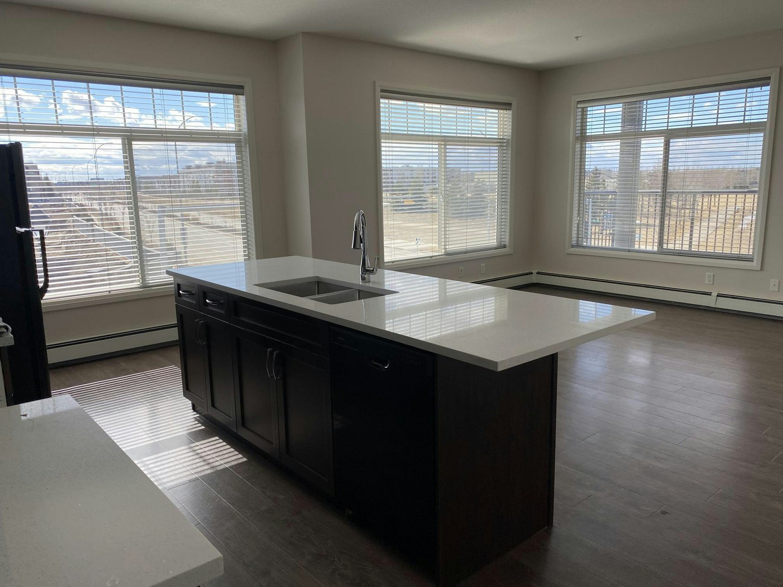 2474 Bowen Wynd, Edmonton, AB, T6W 2T5 - 2