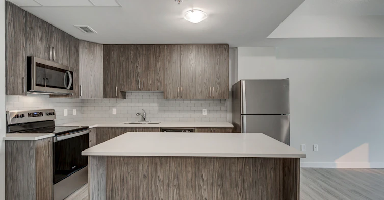 304-7777 Macleod Trail Southwest, Calgary, AB, T2H 0M1 - 2