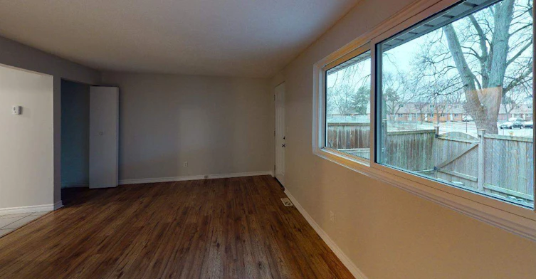 2796 Scarsdale Road, Windsor, ON, N8R 1R4 - 9