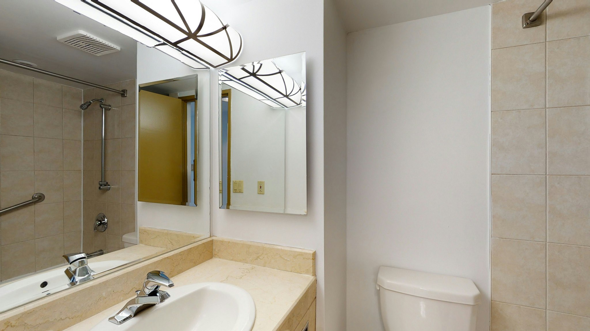 202-341 Maclaren Street, Ottawa, ON, K2P 2E2 - 9
