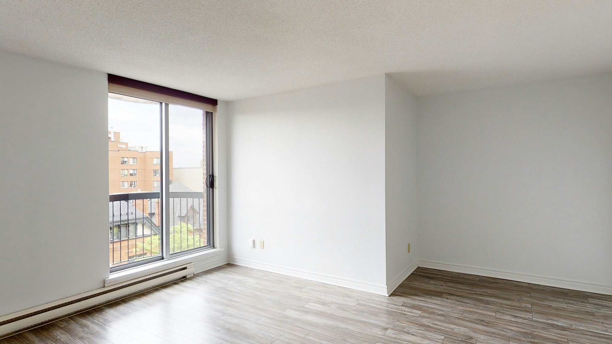 202-341 Maclaren Street, Ottawa, ON, K2P 2E2 - 3