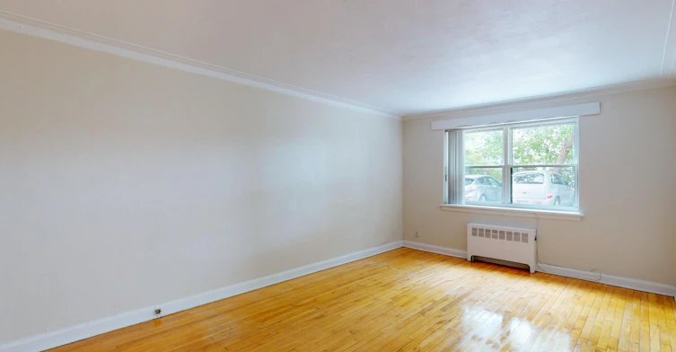 35-385 Besserer Street, Ottawa, ON, K1N 6B6 - 4
