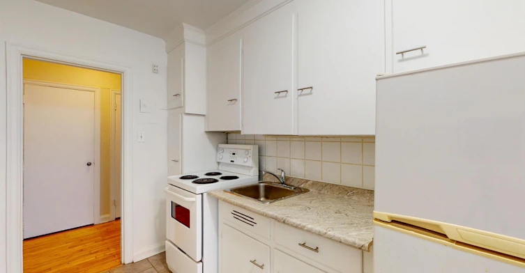 35-385 Besserer Street, Ottawa, ON, K1N 6B6 - 8