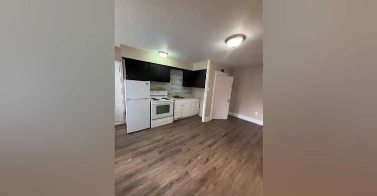 02-219 Stuart Street, Sarnia, ON, N7T 3B5 - 4