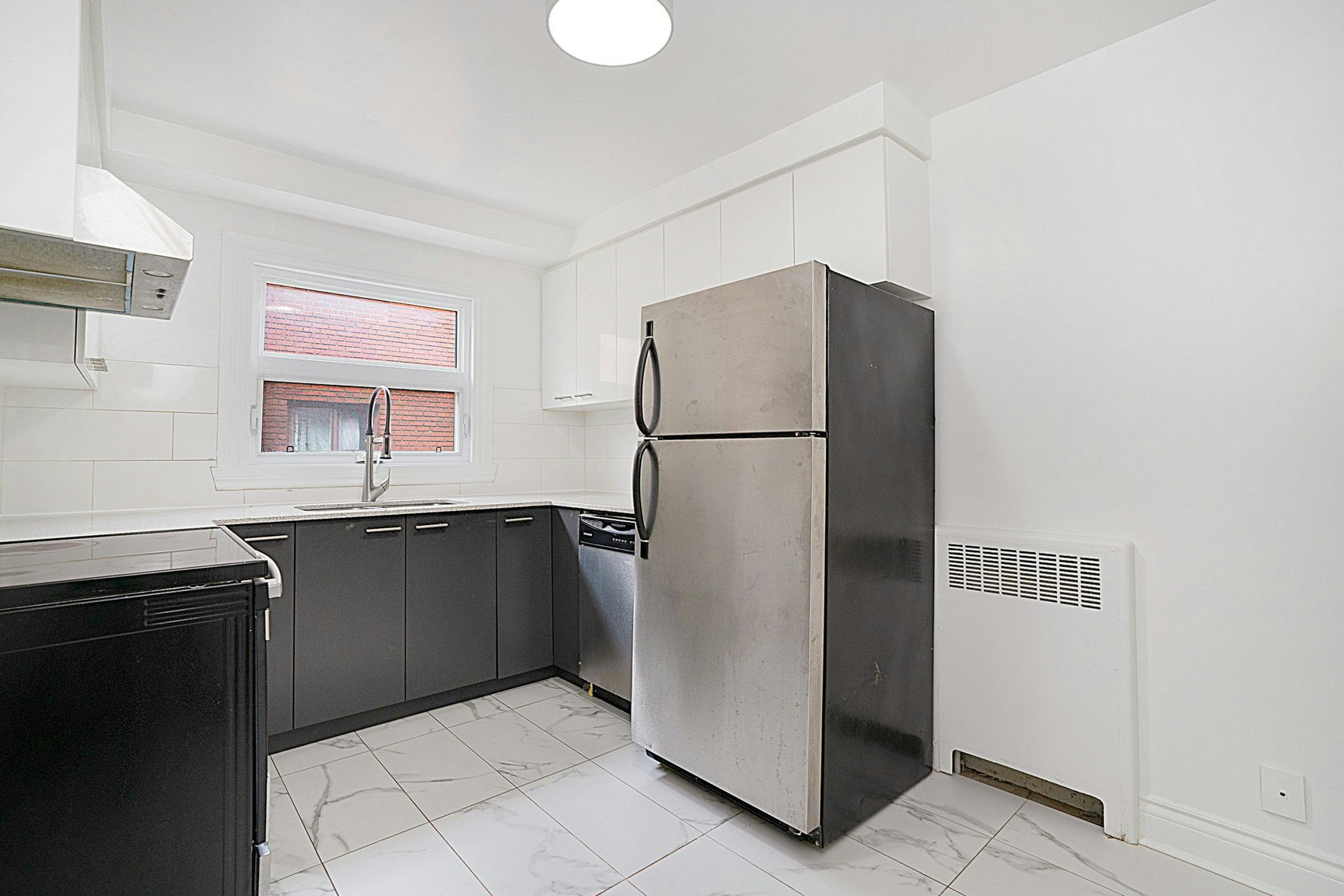11-3871 Beaubien Rue Est, Montréal, QC, H1X 1H4 - 2