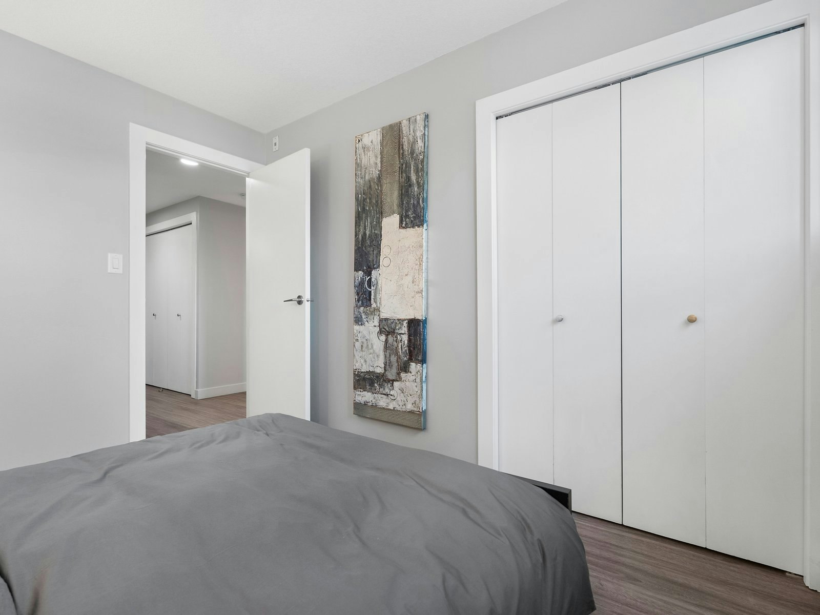 1 Bedroom 1 Bath-830 Idylwyld Drive, Saskatoon, SK, S7L 0Z6 - 13