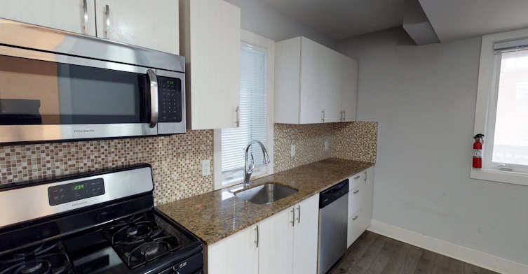2-179 Henderson Avenue, Ottawa, ON, K1N 7P7 - 6