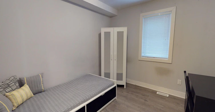 2-179 Henderson Avenue, Ottawa, ON, K1N 7P7 - 18