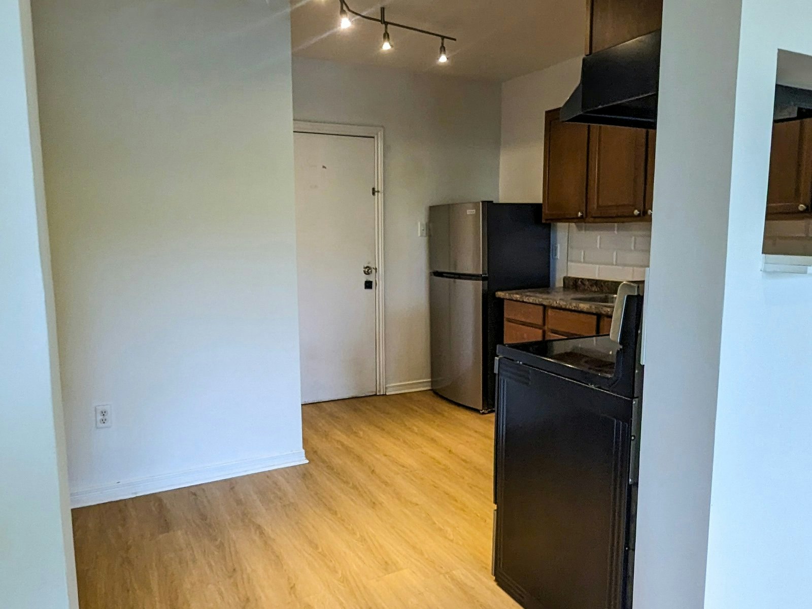 5-136 Weber Street East, Kitchener, ON, N2H 1C9 - 22