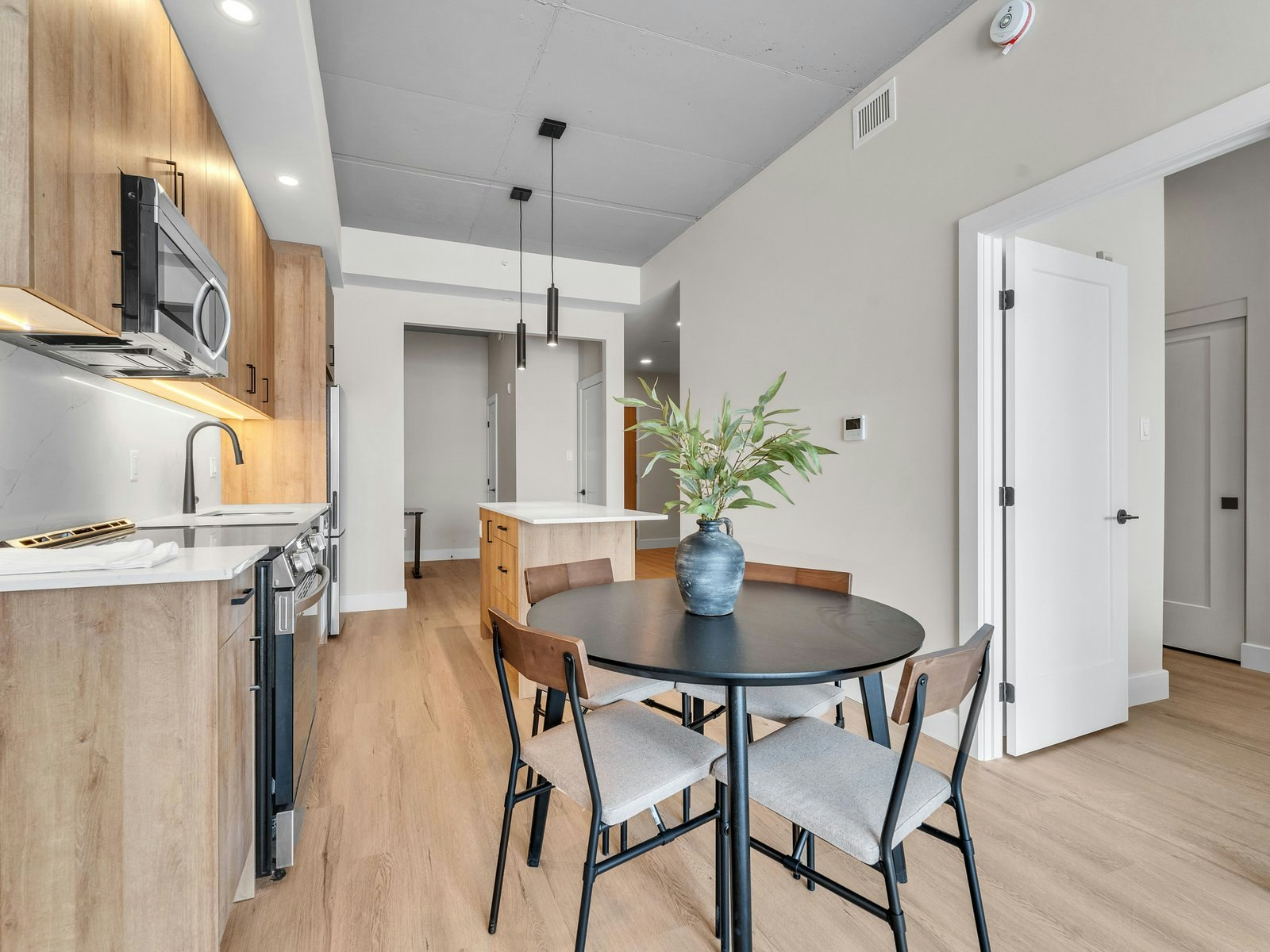 202-1008 Rogers Crescent, Brockville, ON, A1A 1A1 - 9