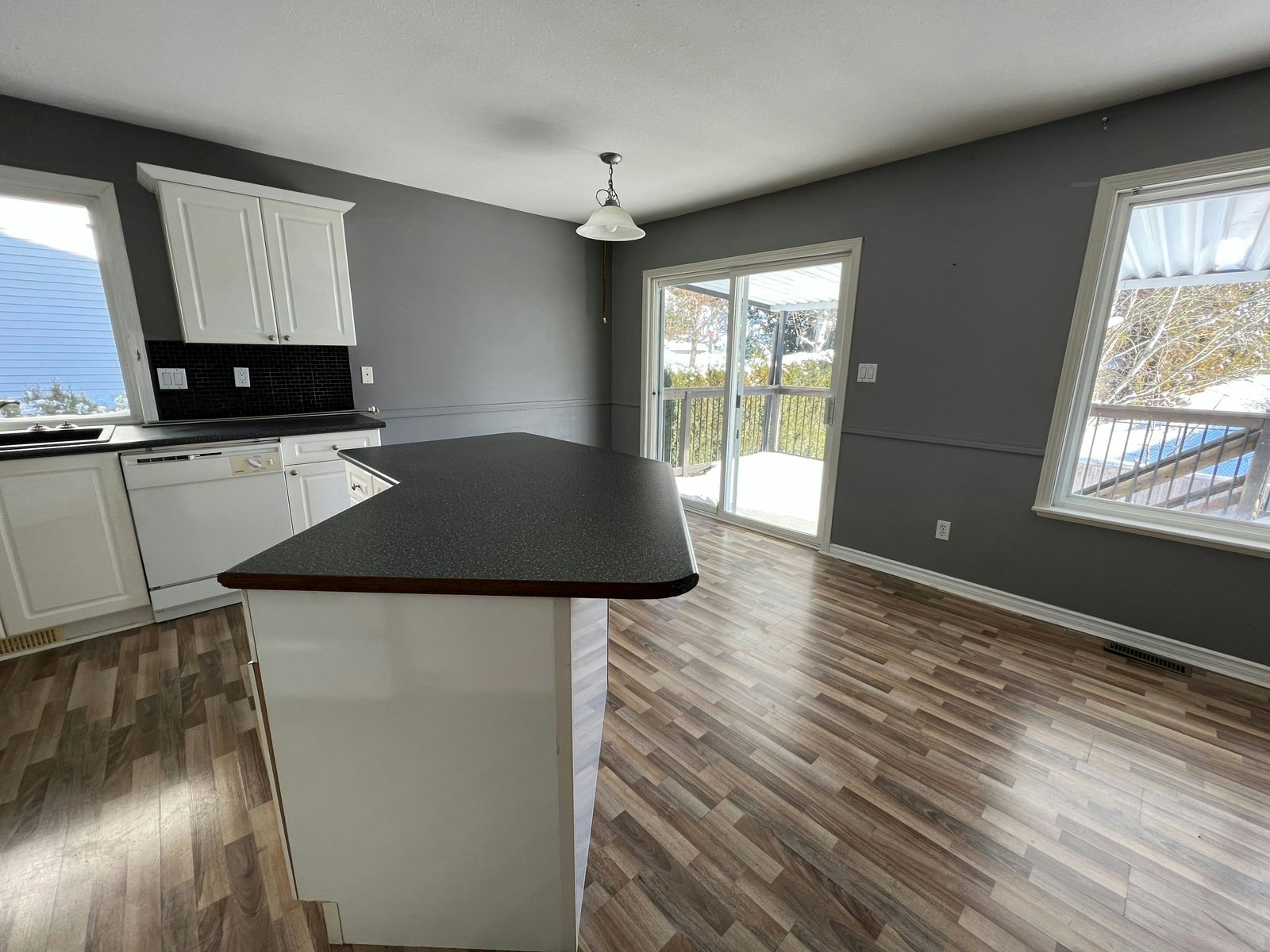 Main-3288 Mckinley Drive, Abbotsford, BC, V2S 8M8 2