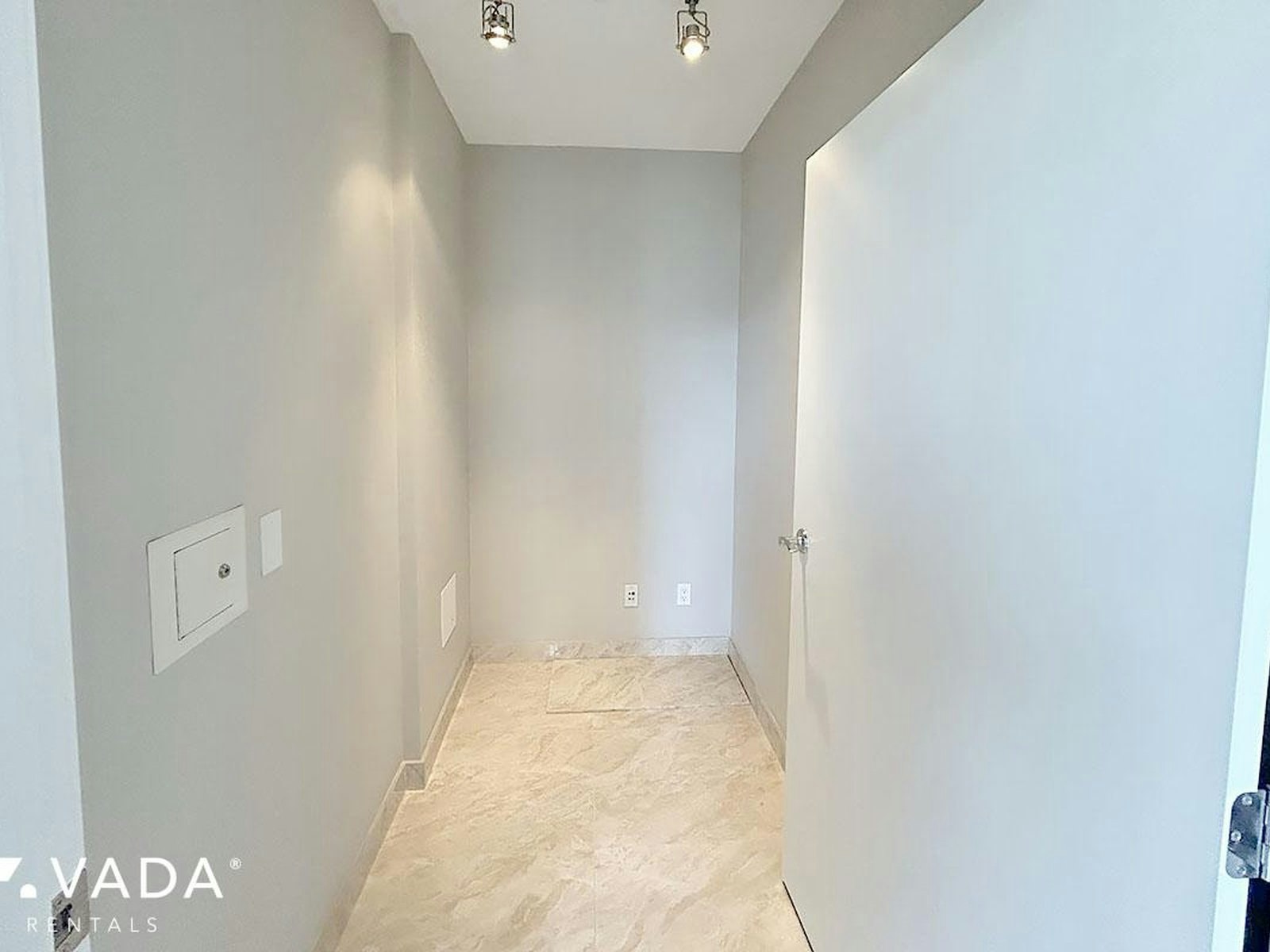 801-1001 Homer Street, Vancouver, BC, V6B 1M9 - 17