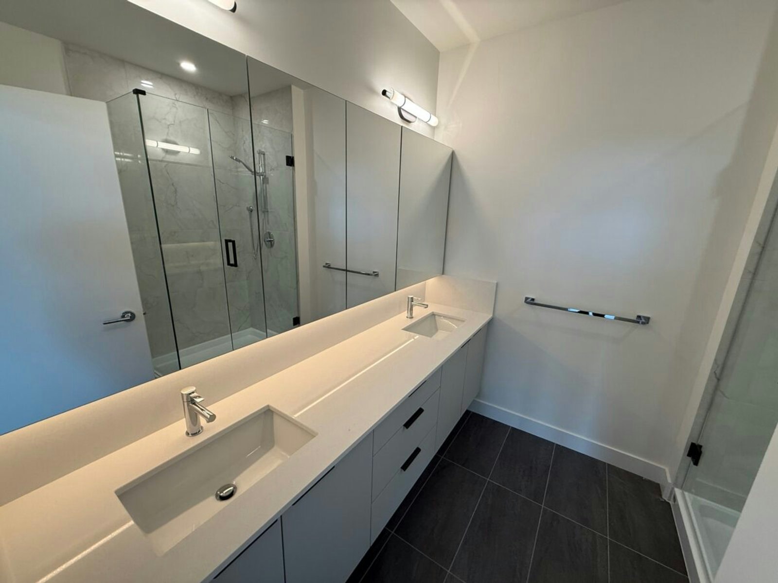 #614-7728 119a Street, Delta, BC, V4C 0E8 - 5
