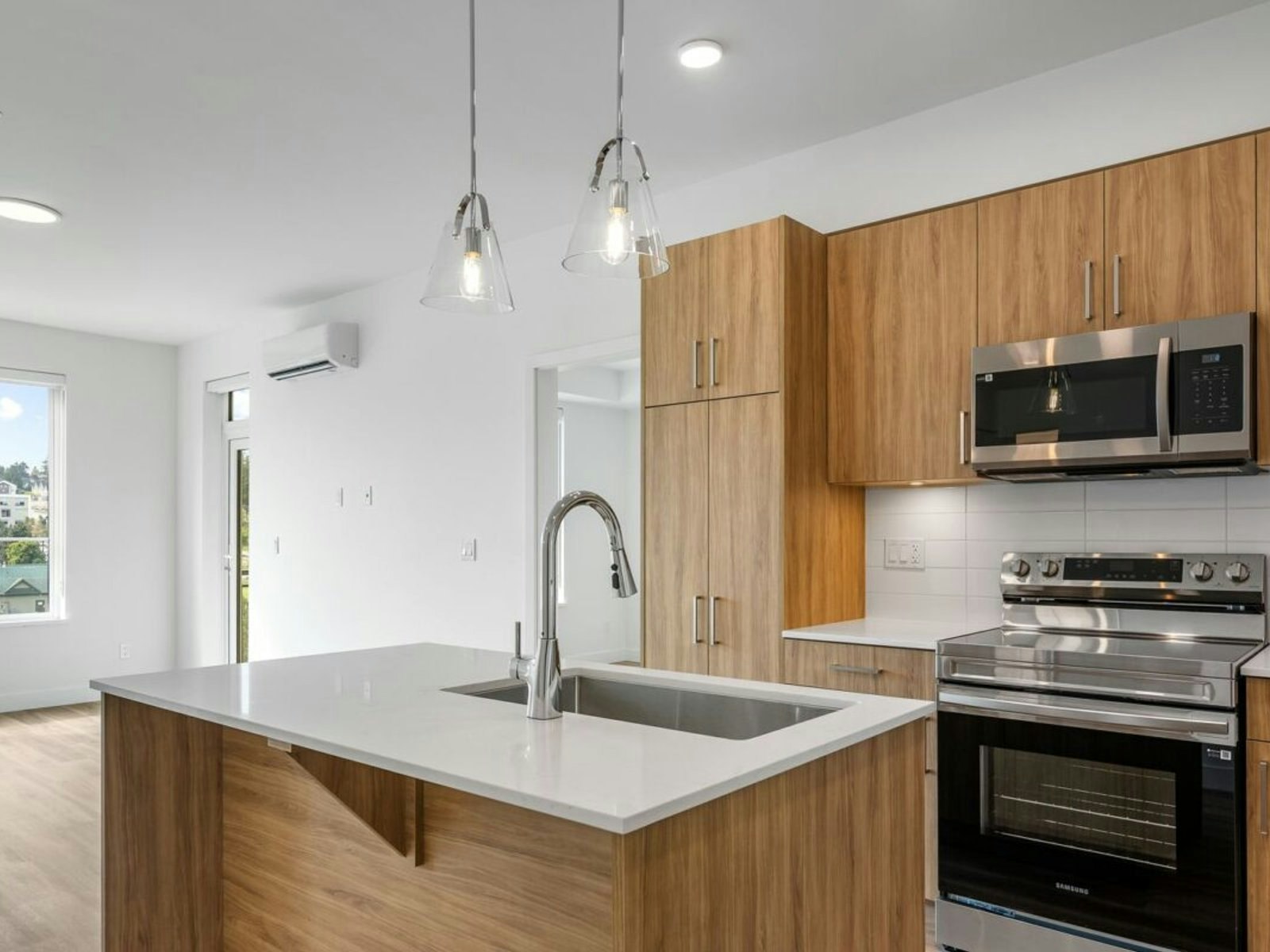 1-2-14455 64 Avenue, Surrey, BC, V3S 0C6 - 3