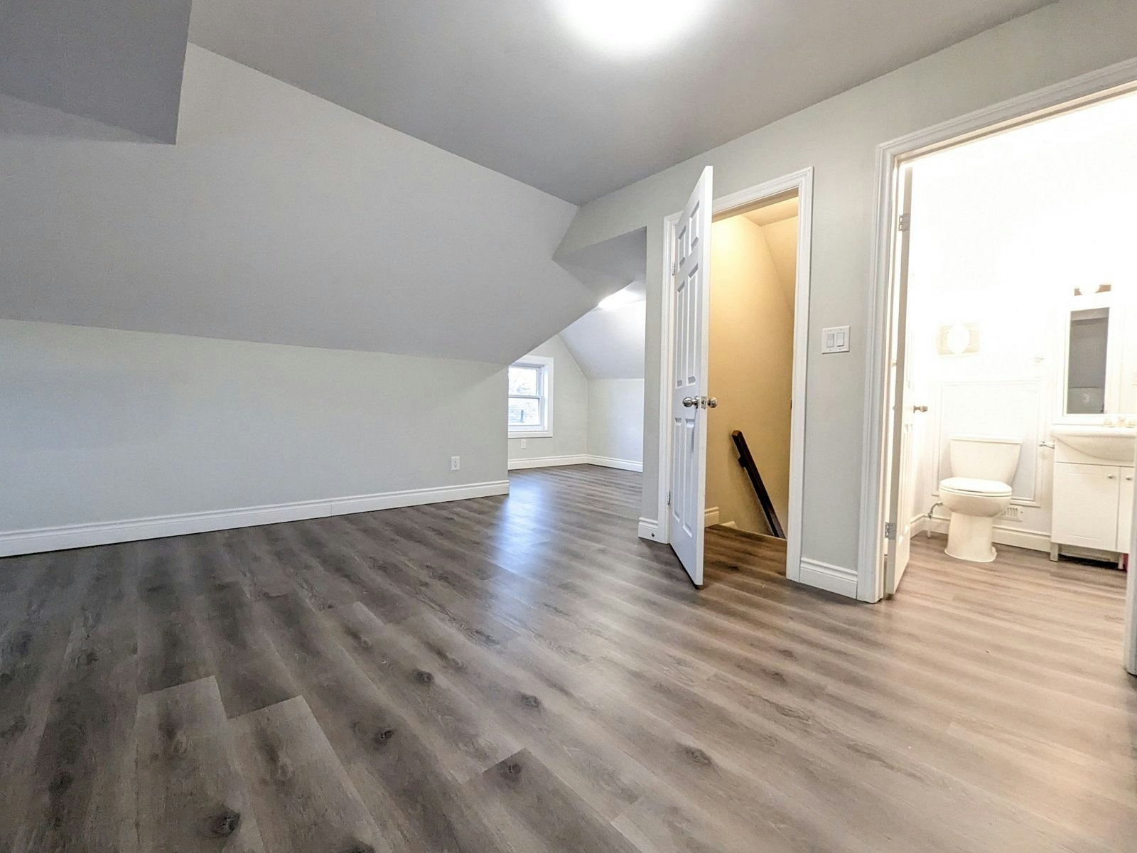 A-153 Victoria Street North, Kitchener, ON, N2H 5C5 - 18