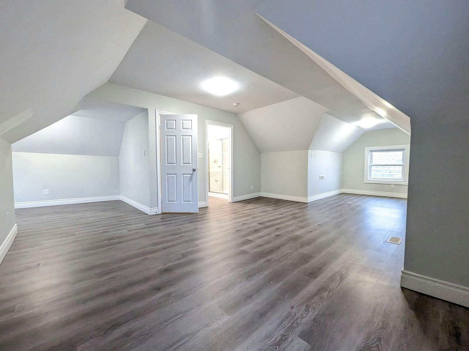 A-153 Victoria Street North, Kitchener, ON, N2H 5C5