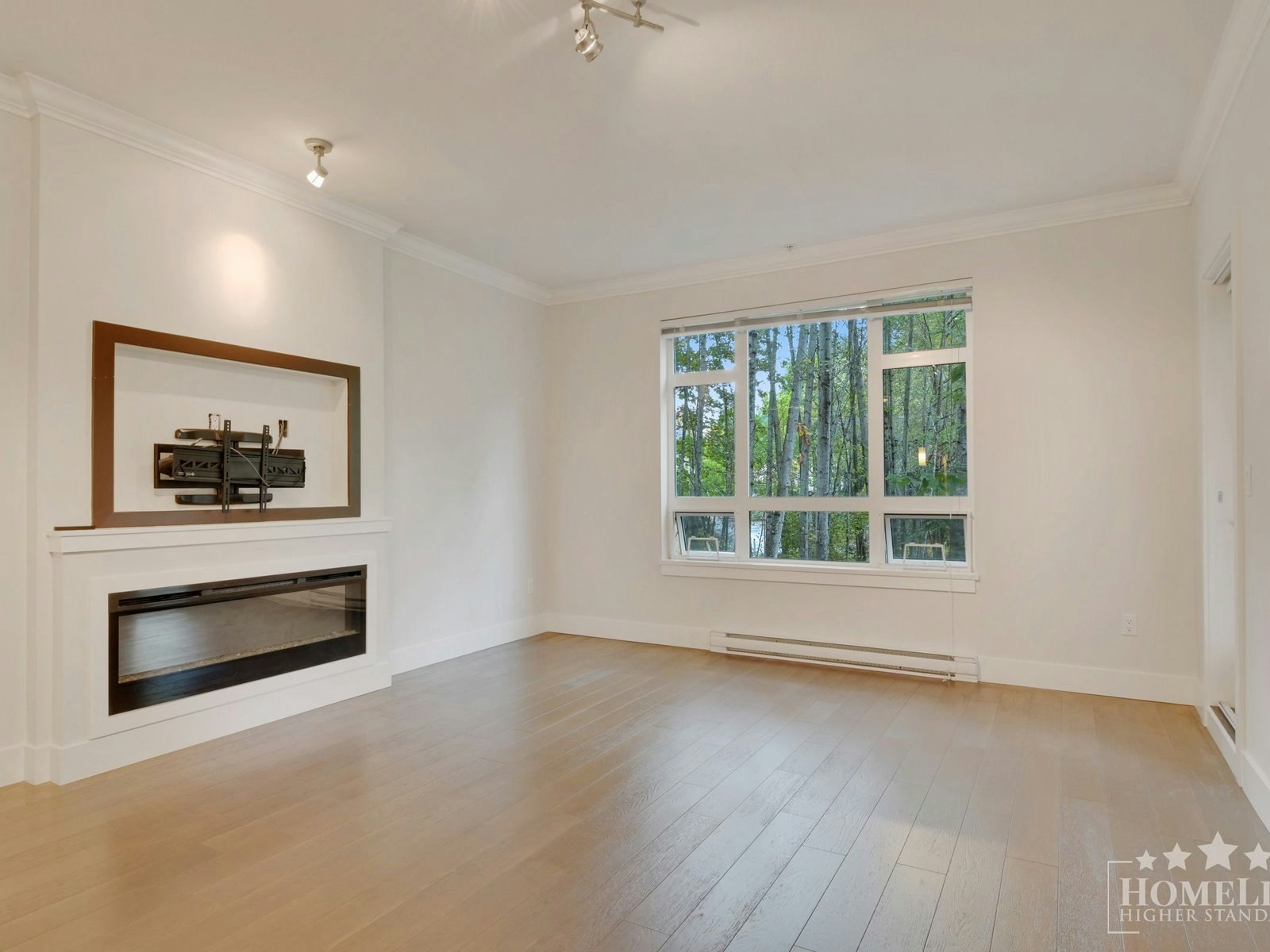 C206-20211 66 C206 Avenue, Langley, BC, V2Y 0L4 - 2