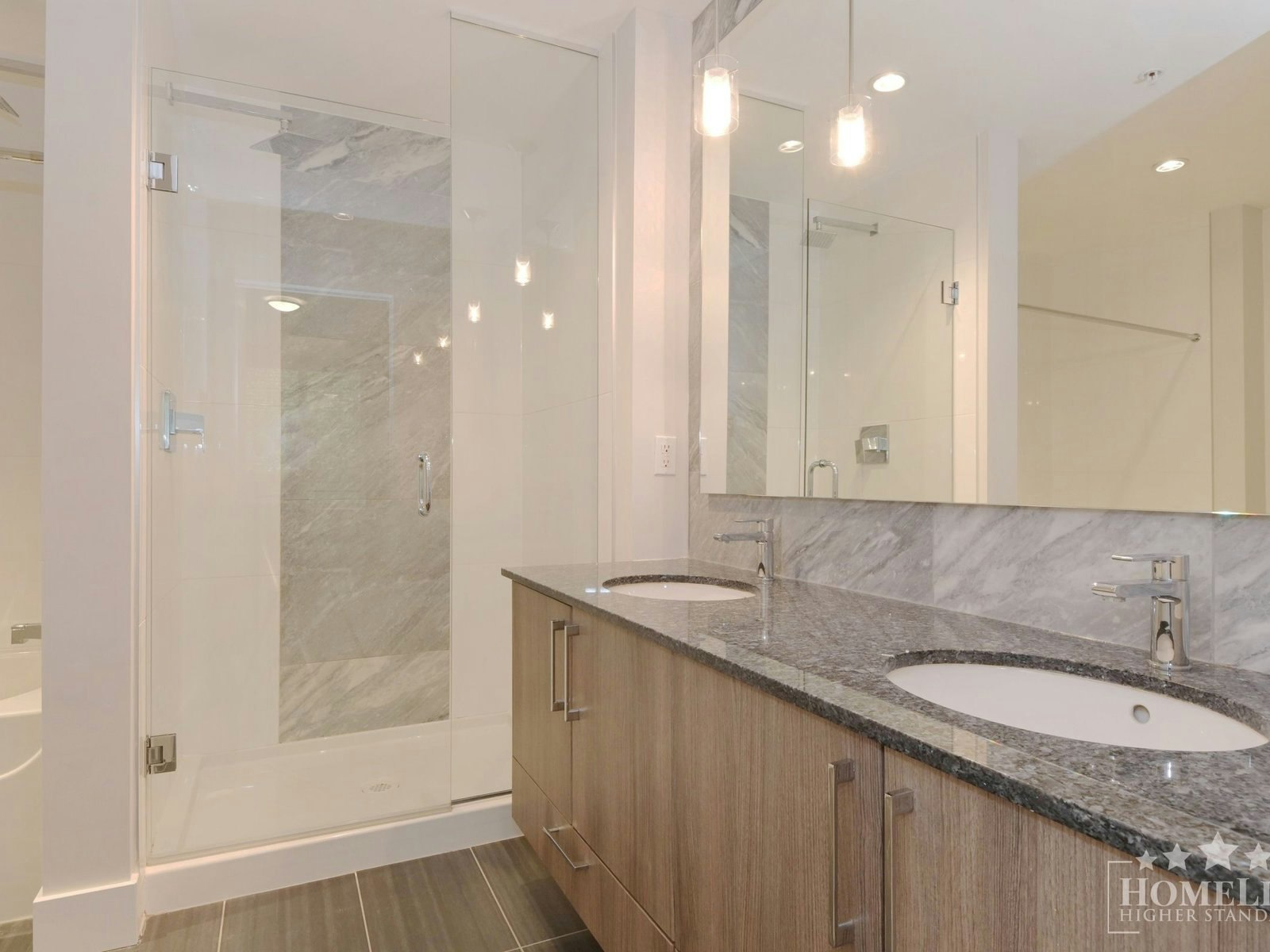 C206-20211 66 C206 Avenue, Langley, BC, V2Y 0L4 - 9